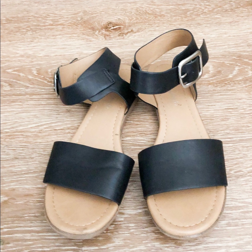 Black and Tan Ankle Strap Sandals